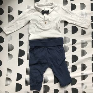 Long sleeve onesie w/ matching pants and bow tie